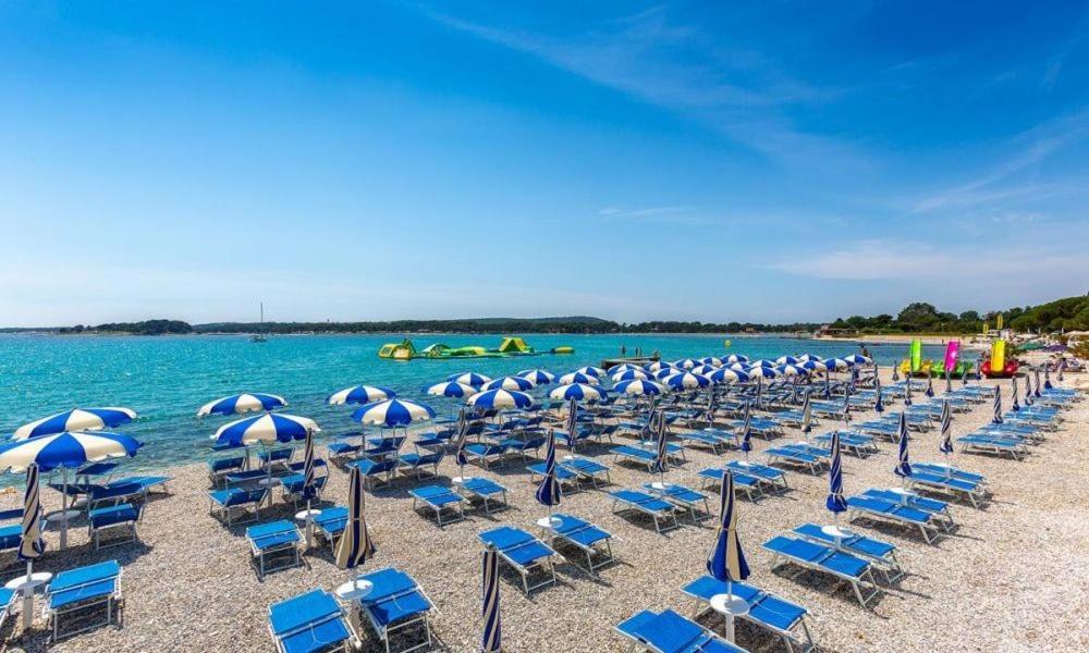 Apartments Aurora Near Beach ميدولين المظهر الخارجي الصورة