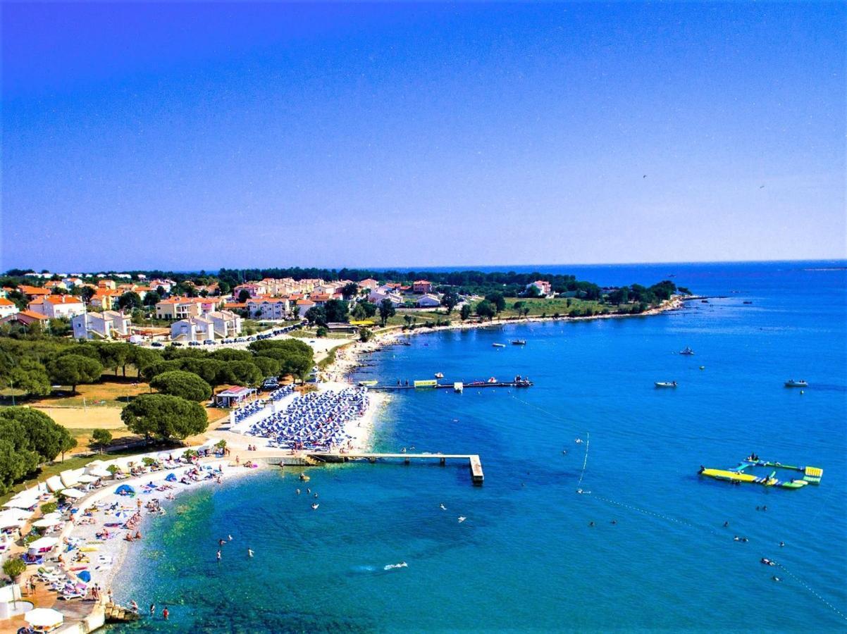 Apartments Aurora Near Beach ميدولين المظهر الخارجي الصورة
